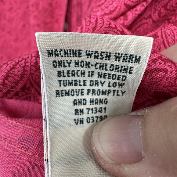 LL Bean Shirt Womens XL Red Paisley Wrinkle Resist Button Front 100% Cotton - Picture 10 of 11